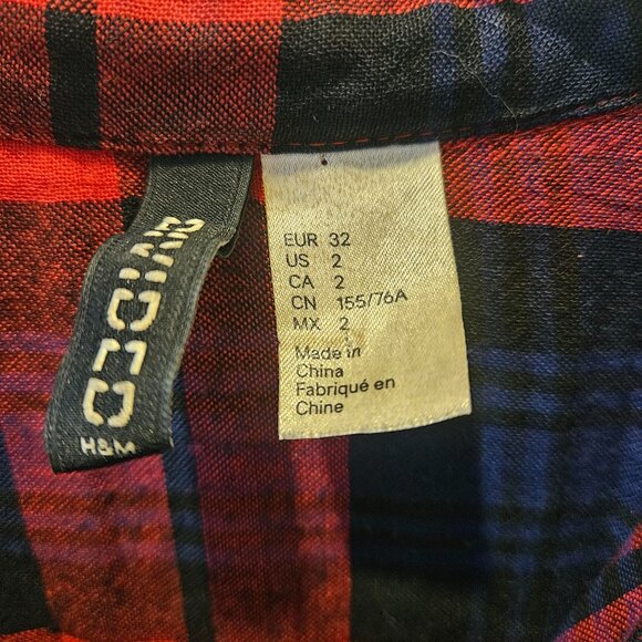 💥$5 ADD ON - H&M Women's Red & Blue Button Down Plaid Dress / Top Size 2 Casual - Picture 5 of 6